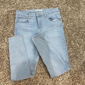 Levi’s 720 jeans